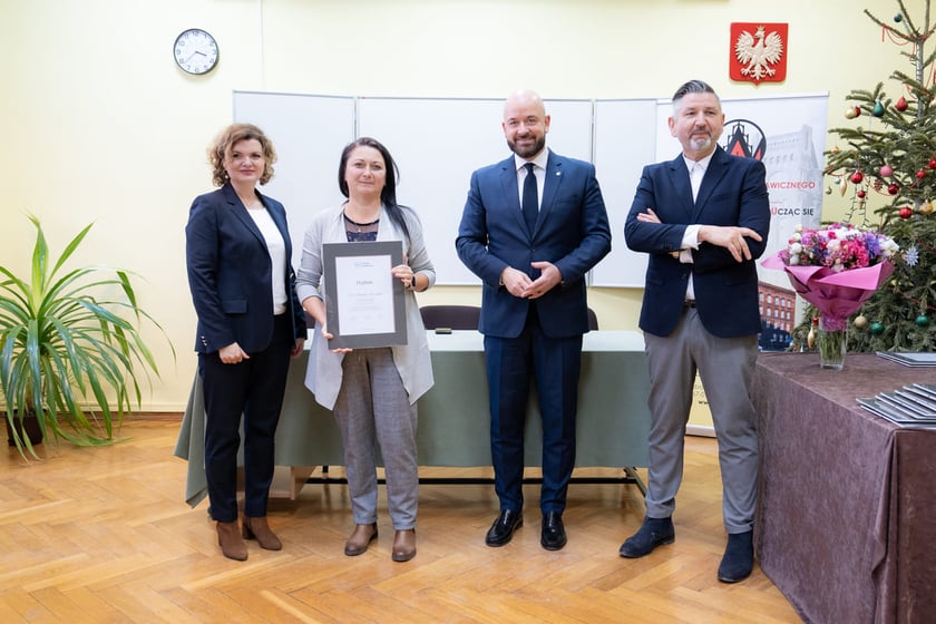 Wręczenie dyplomów dyrektorom placówek oświatowych, 10.01.2024